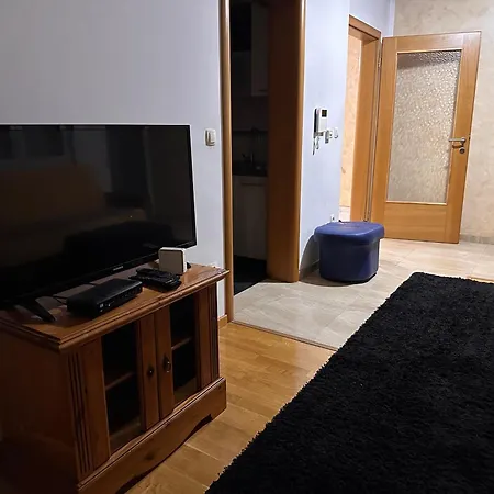 Apartament Near The Airport *