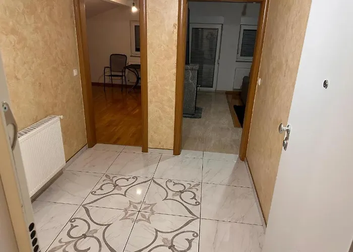 شقة Near The Airport *